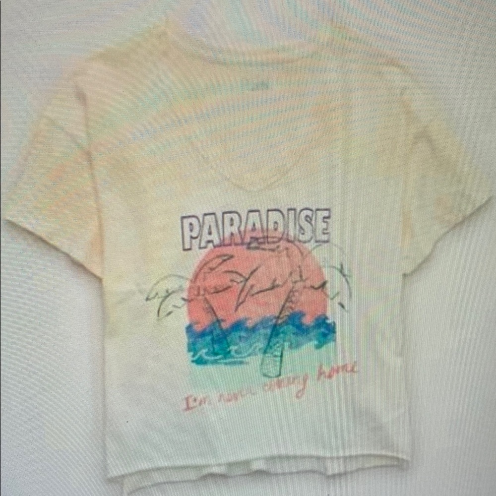 Paradise Graphic T-Shirt